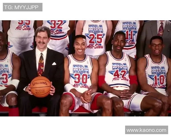 篮球传奇揭秘：深入分析上海篮球队的战术与技术精髓